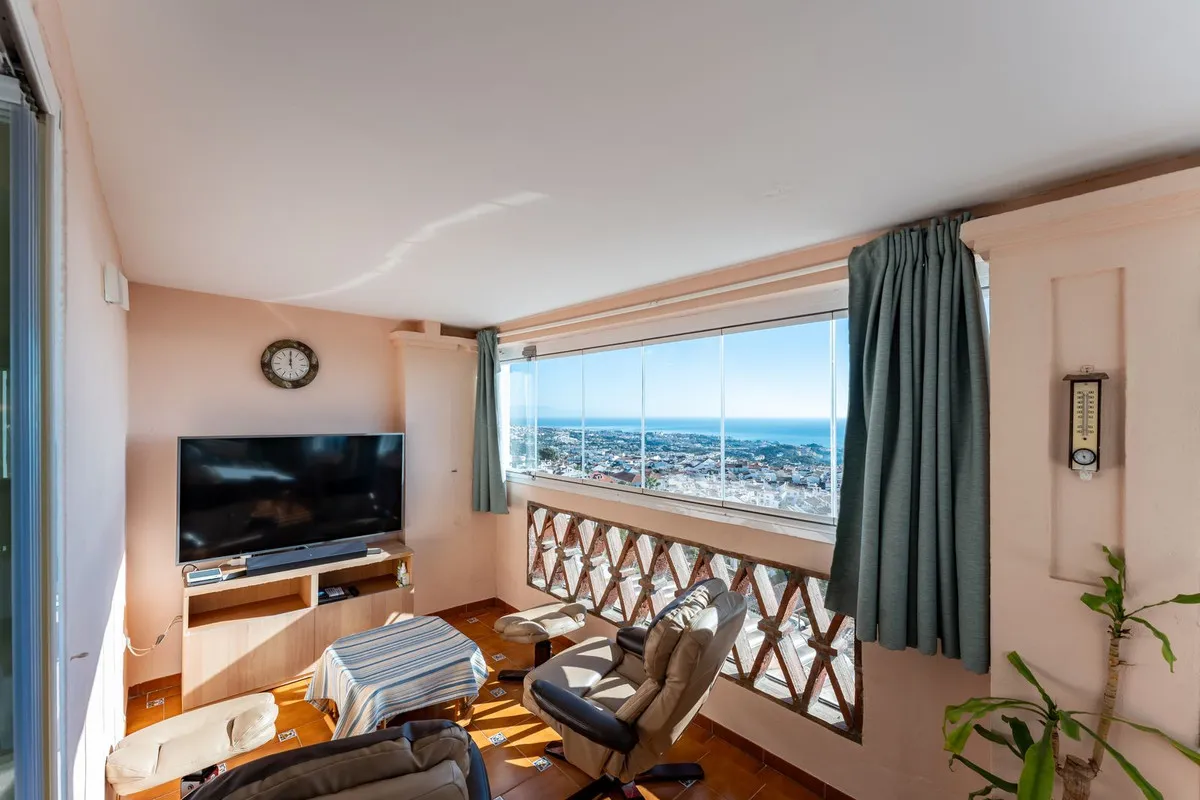 781866c7-d60a-4074-89ca-d7ff834bf2c6