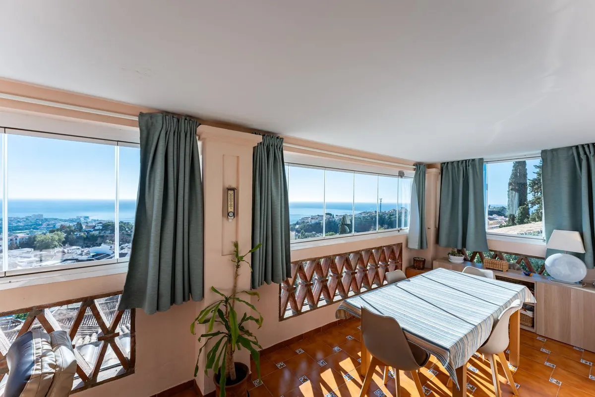 848ce7a0-7929-45fd-8476-e63208a78a6d