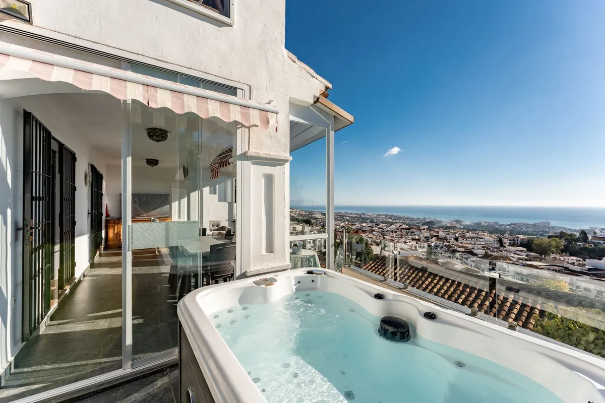 df00391a-36f0-4ec2-8683-b14d7754c68e