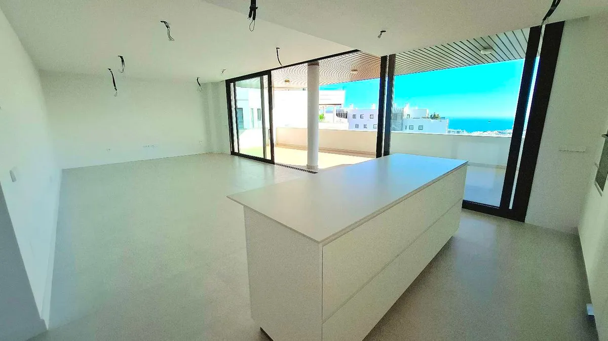 0f0a3444-2743-456f-a192-b0df727cf2f2