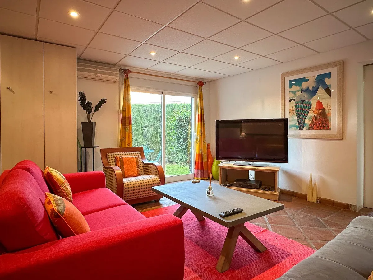 030e43b6-cf01-4b50-ba8d-835d5e9173c0