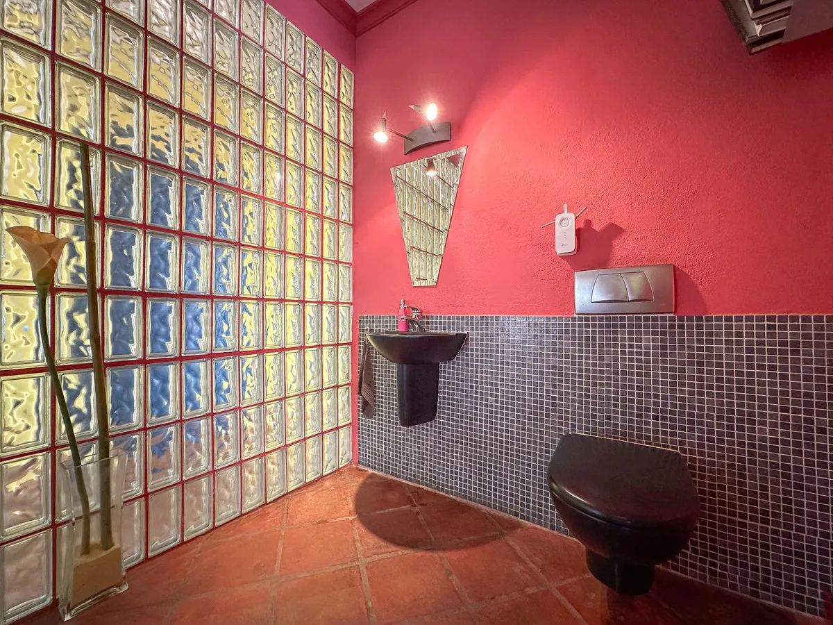 176c03b8-e4be-406c-a15d-e5c7edef1c59