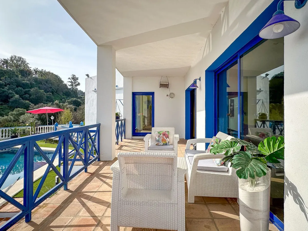 19e61de6-fe86-438a-9c02-5704f2de413b