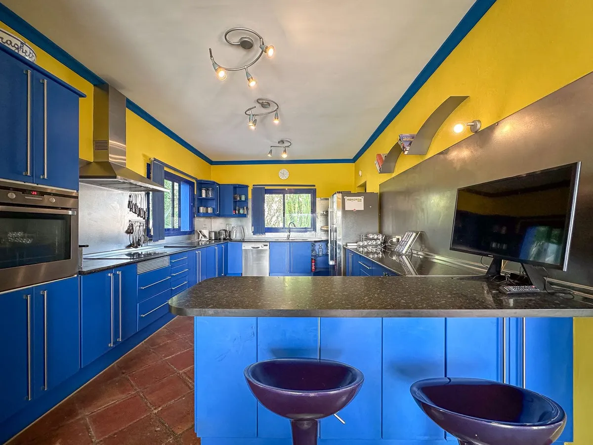 975774e8-7f3b-4537-ad4a-1721d39933b3