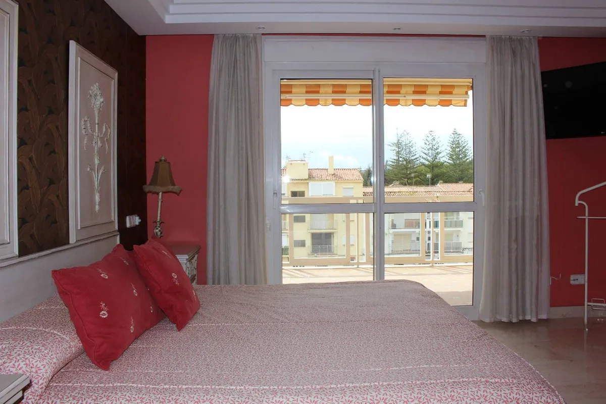 5d5aa286-4111-4876-b00f-e3f11d4907e3