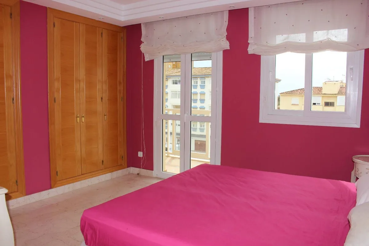 d06969ae-cee9-4531-8ded-e6359266350a