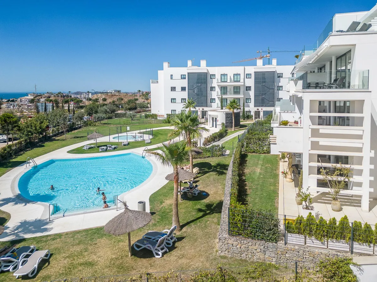 e611747d-f5dc-47c7-a15e-1cb2917ec15e