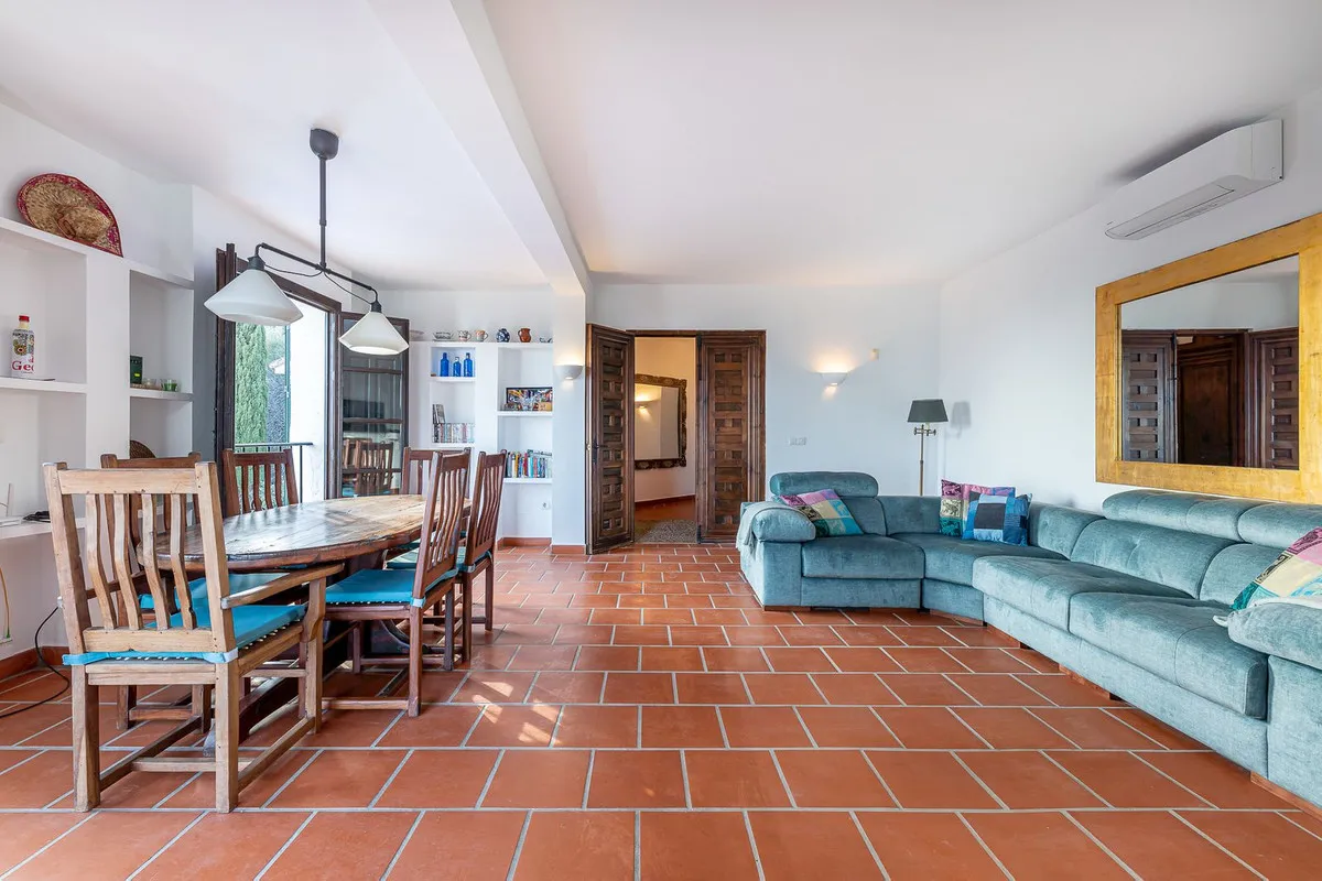 34045319-aa89-4d78-8775-6860f88eaf41