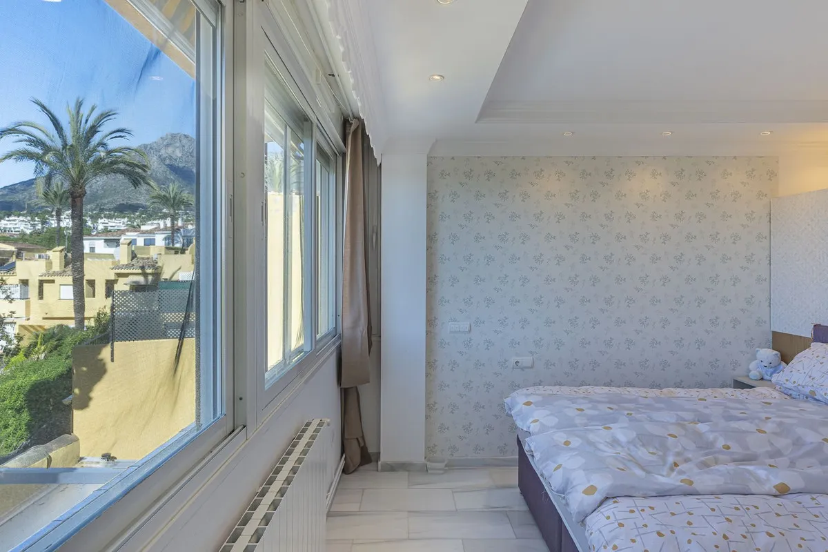 12388b1c-e3f3-43e5-9949-5f0c424ec3c5