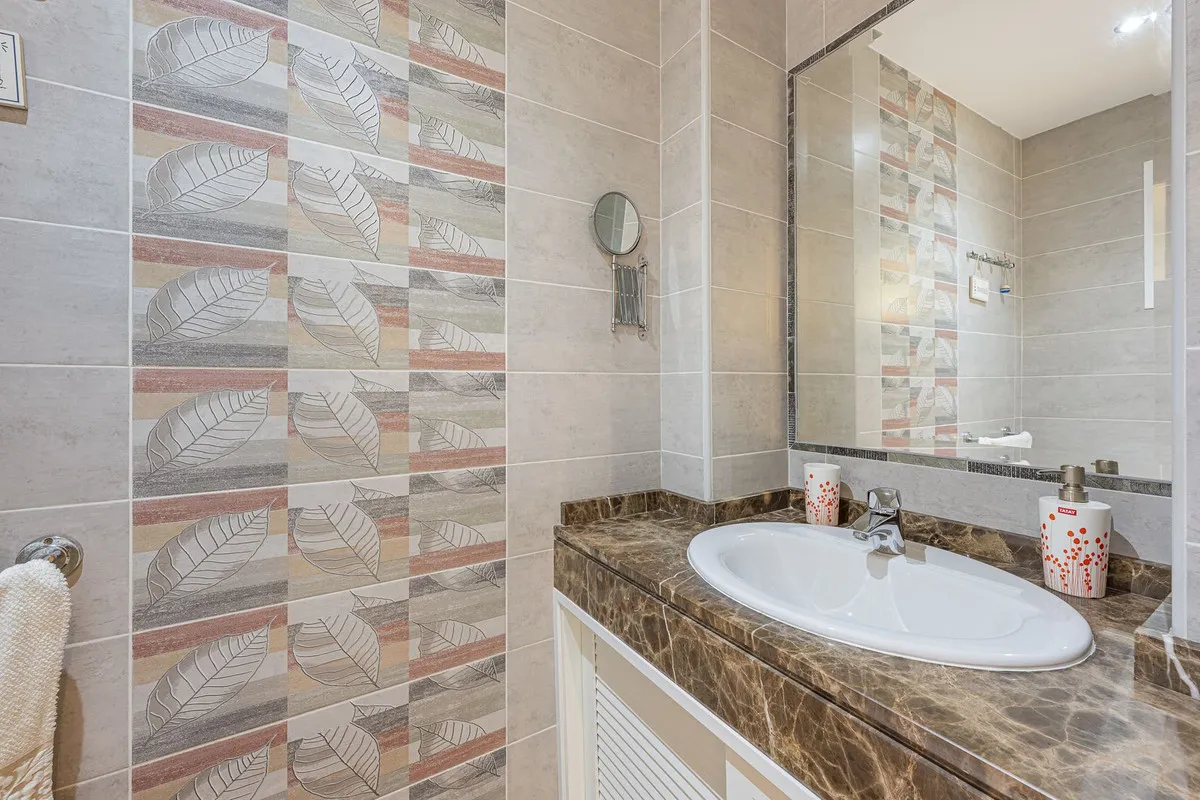 73bc8927-4e03-436a-b54f-fbef4a560b53