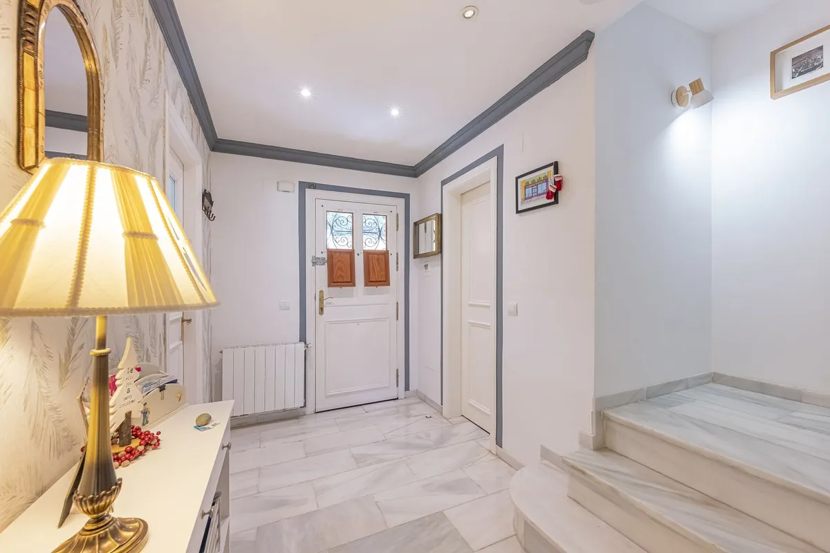 8e4d8187-044d-4935-a959-06972e989257