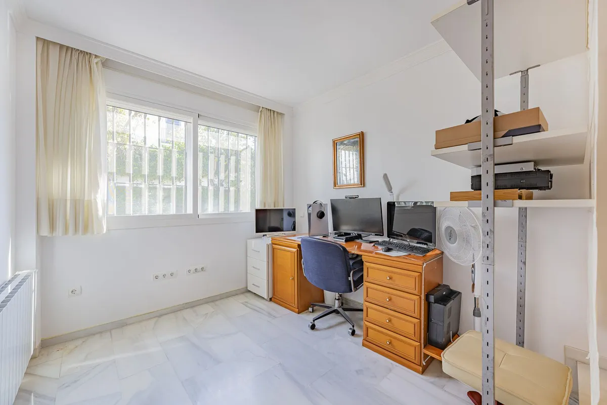 a6be67bd-ae2f-4049-adf6-224deb4d2f39