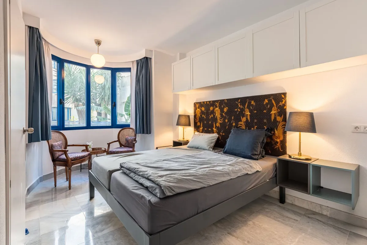 0cf53232-27d6-48cb-ba2f-6773f759147c