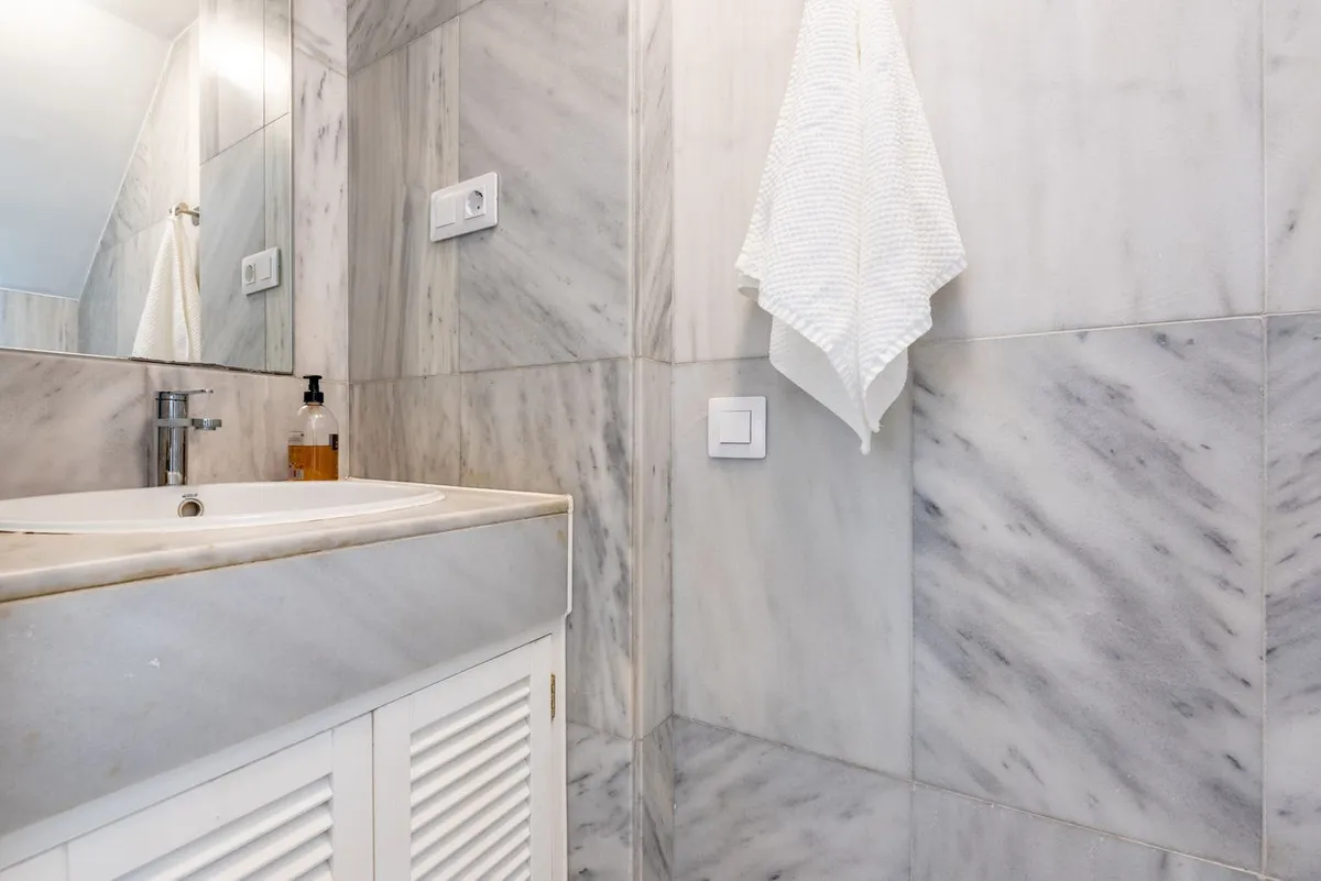 3014d7cc-b7e8-40d4-b6c6-add0638ded7f