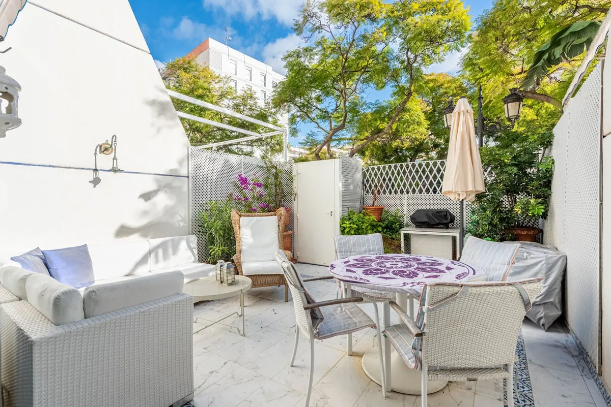 44fbb125-bca3-45f4-a7db-1face829693e