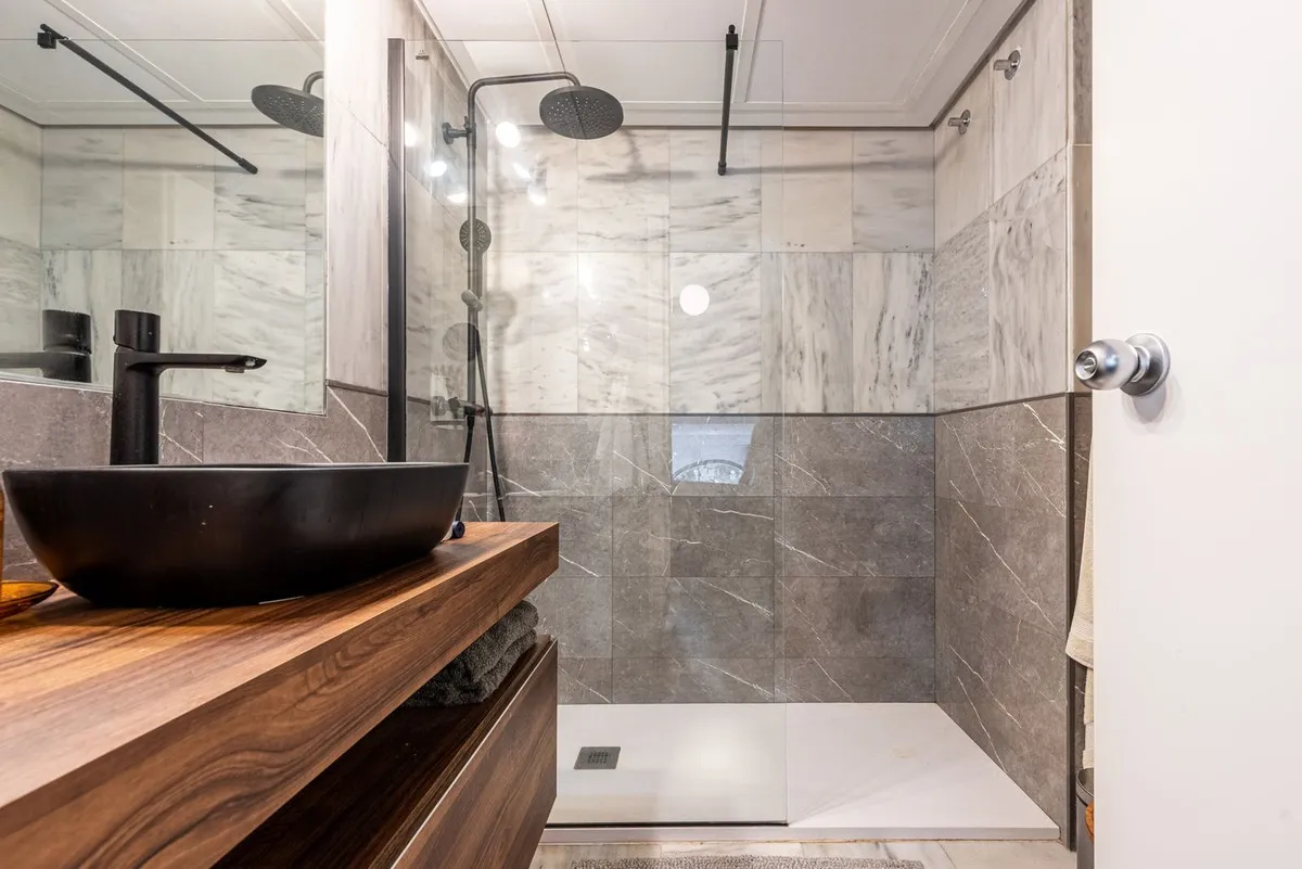 4c9f060f-3326-4530-95a6-482851d4f64a