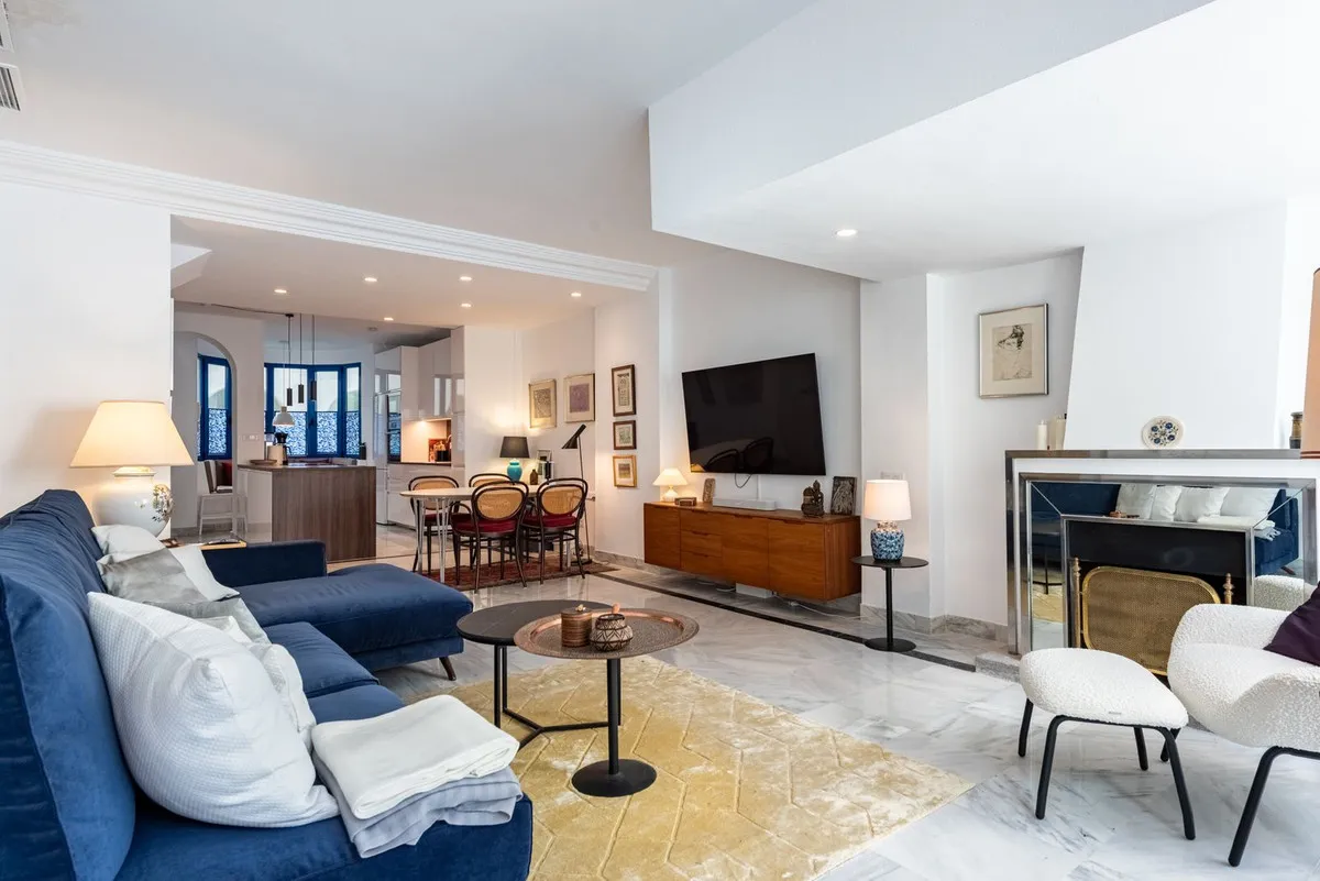 5396052f-a40b-40bd-93e4-7fcdbca2dab3