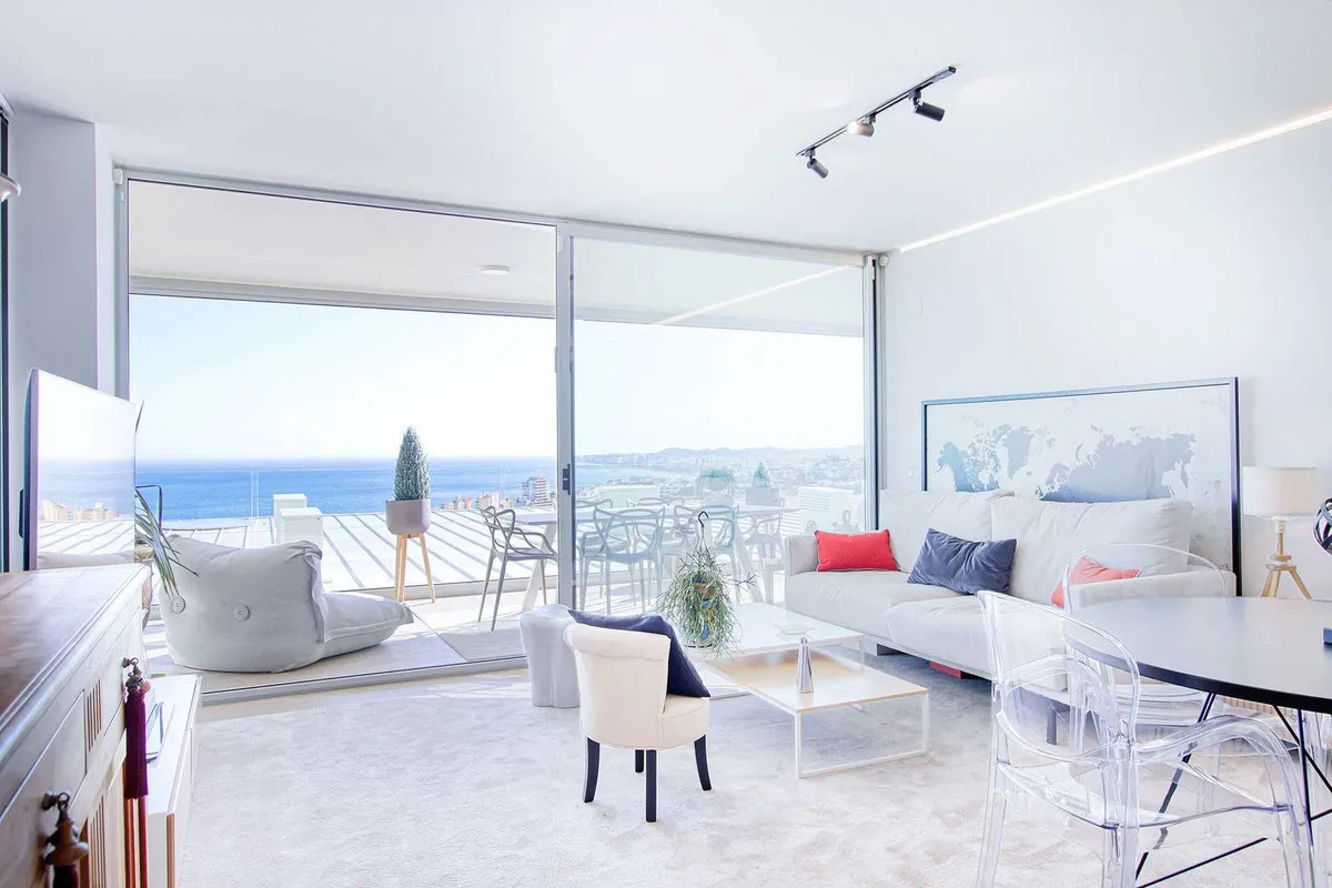 087a8c5f-3fb4-4064-bfe4-83669f87efb3