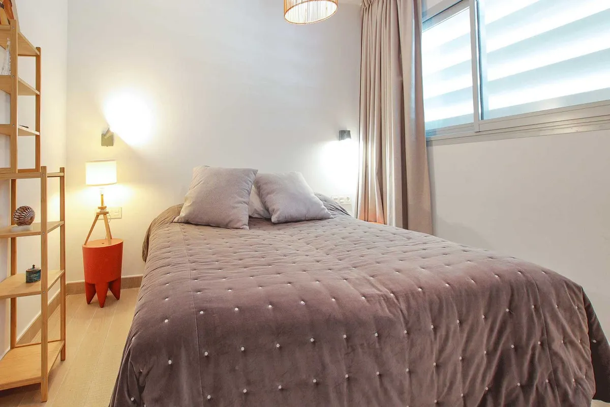 d33e71e7-fd96-41eb-b7ab-9038c4c2f870