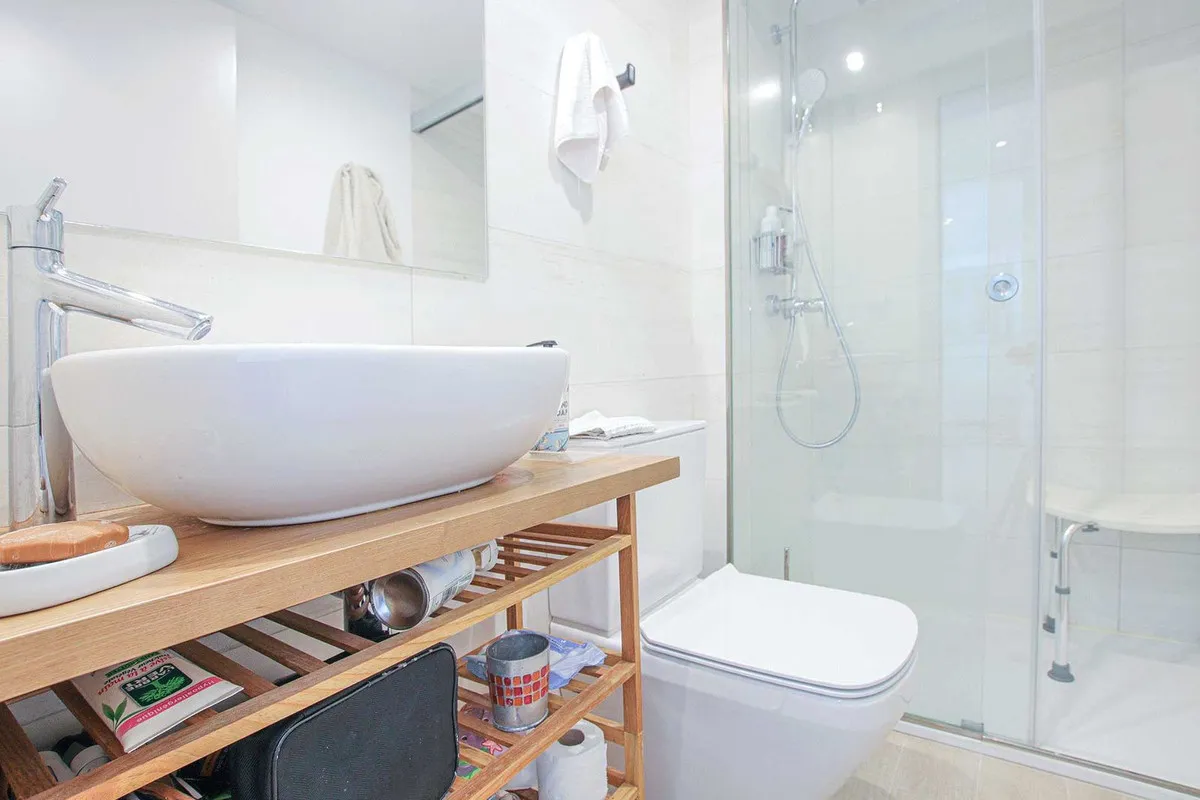 de48c748-8113-4e53-9d04-6b3a26620215