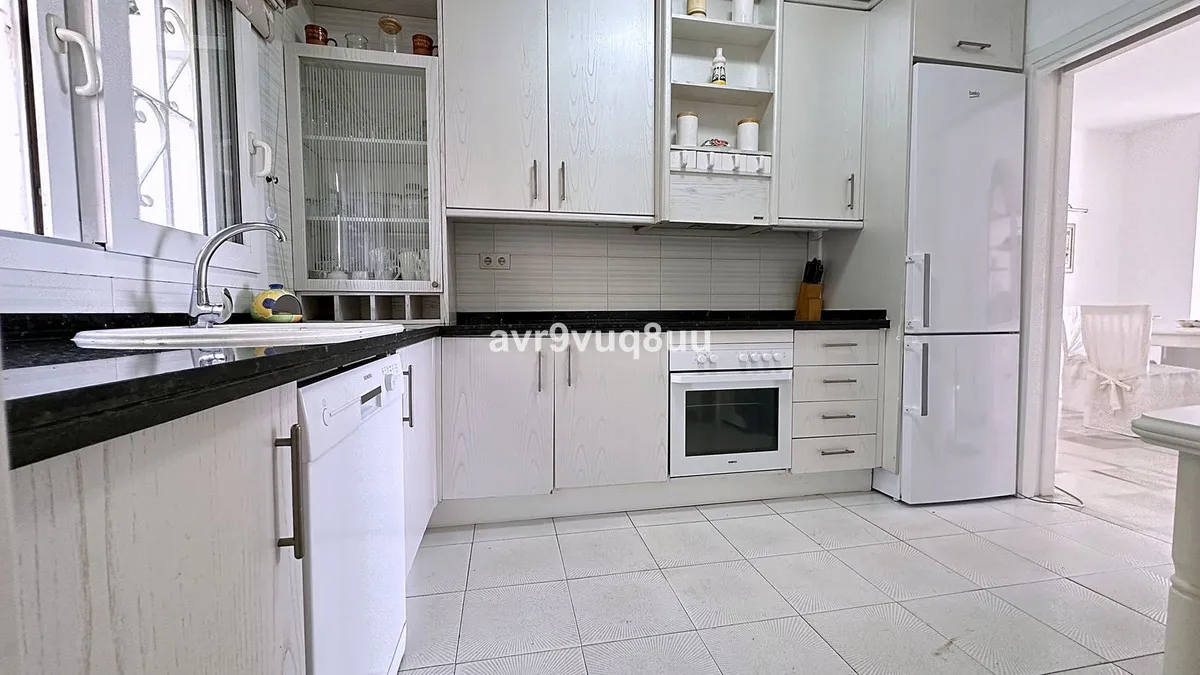 6258e552-c081-4e10-8960-3a812d44e14f