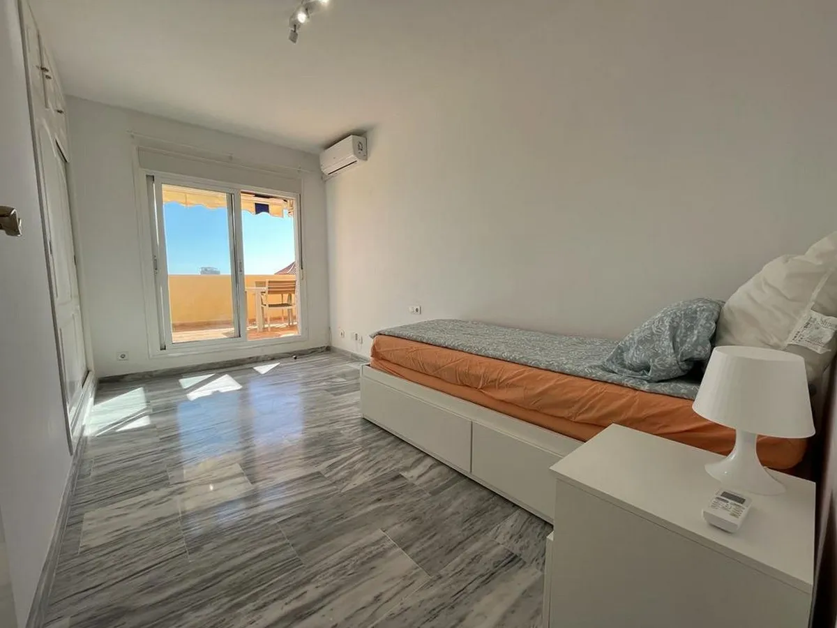 53804fc6-aa73-4c25-a50c-0eba43e93b28