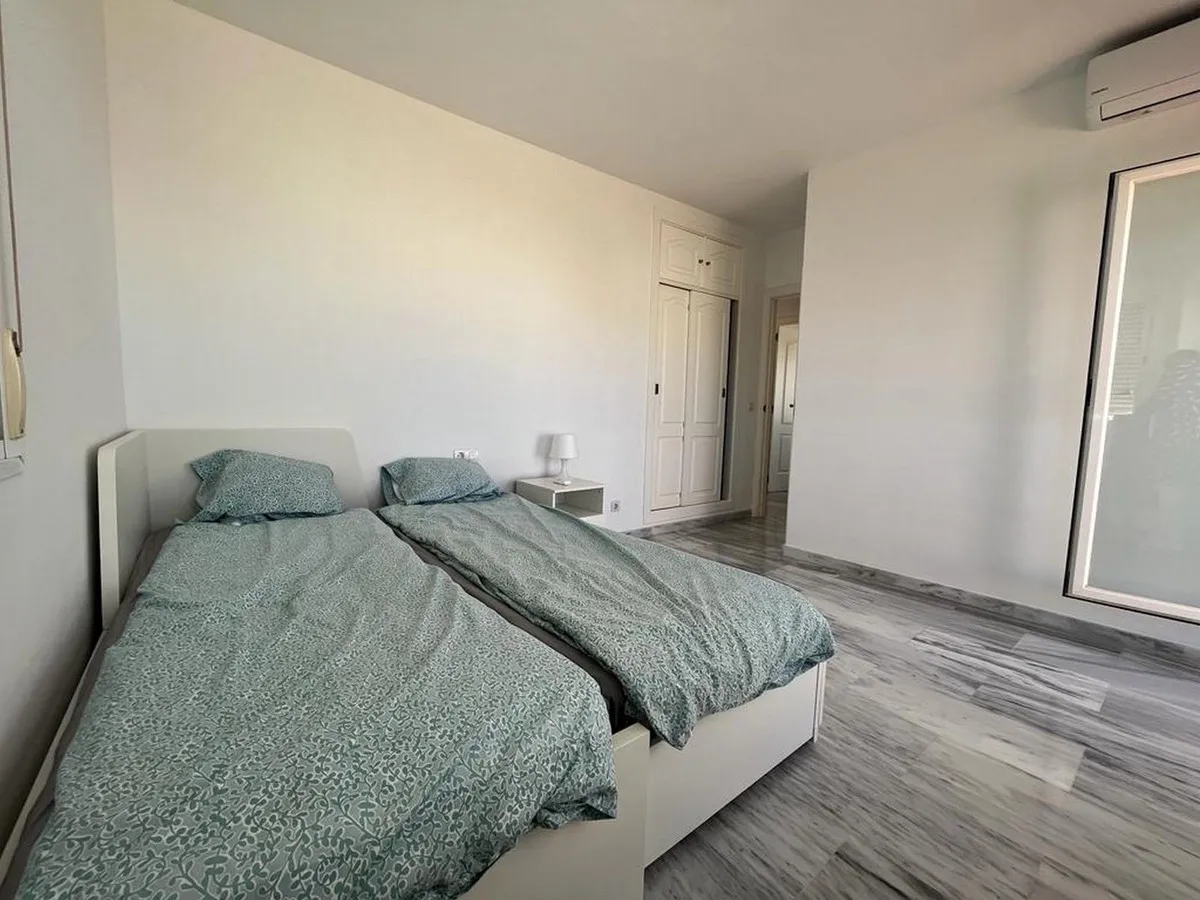 71374114-7106-491a-8adf-5d69c76095bd