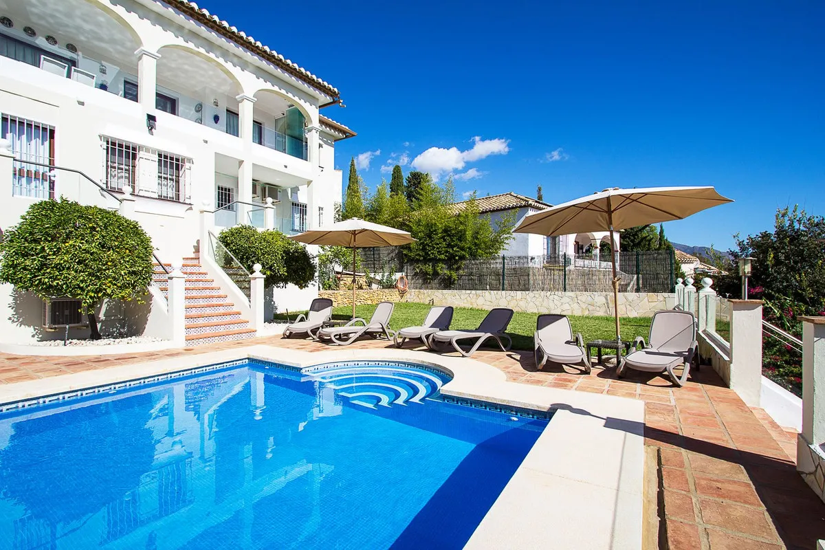 2f08f545-b195-4a6e-a42e-6598b638917b