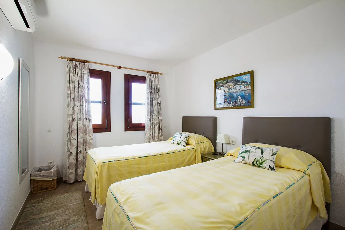 5bd25018-d5aa-4914-837b-7344d9a0819a