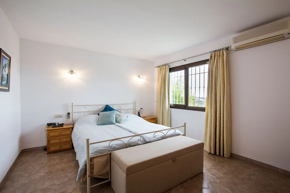 8b339721-5b16-479e-89f5-f7d7ad53325b