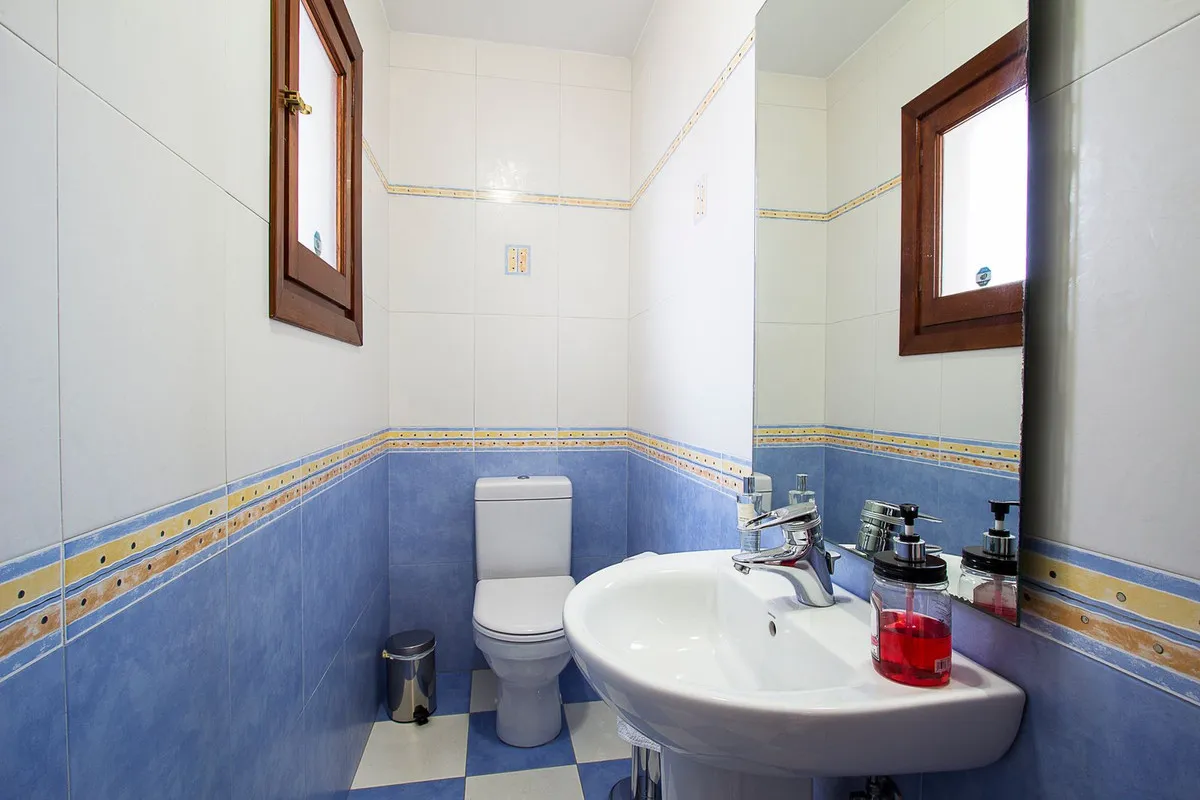 9365eadb-d83f-4d57-9756-083c000f7698