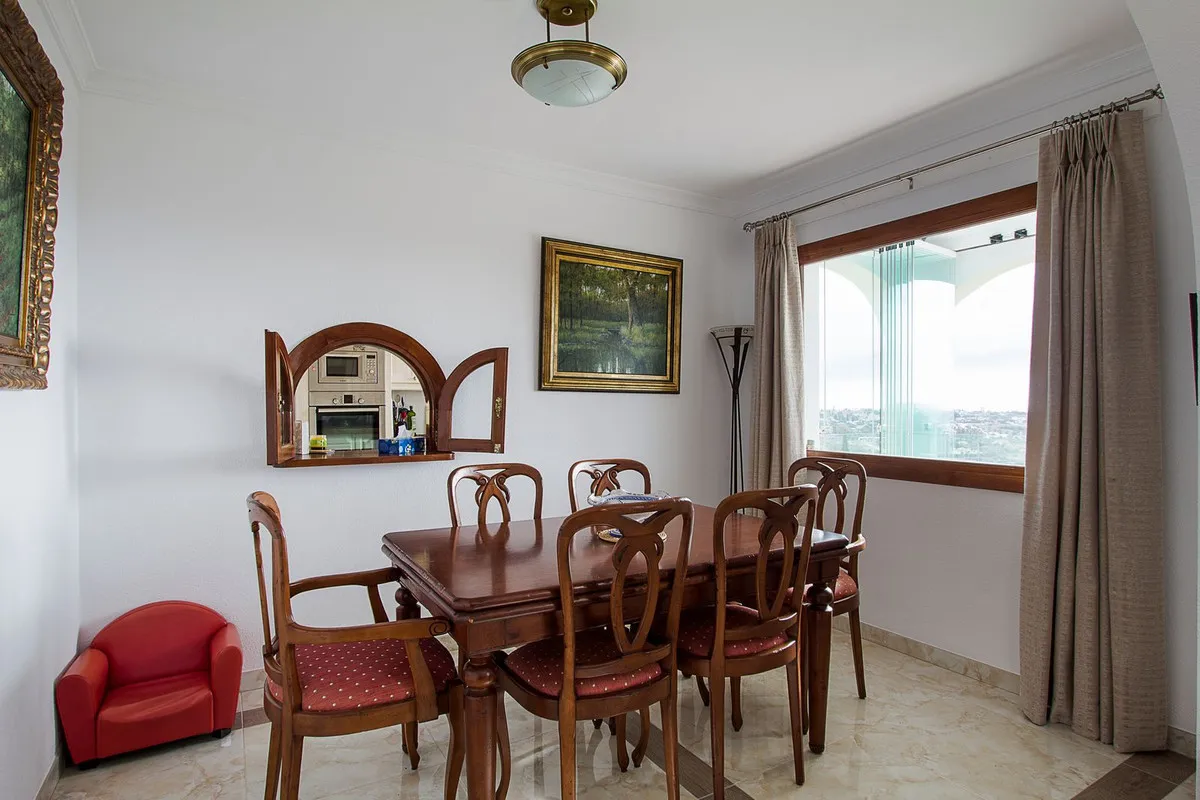 b3188341-fdc3-4d1f-9d5a-dc5ca76a7a6d