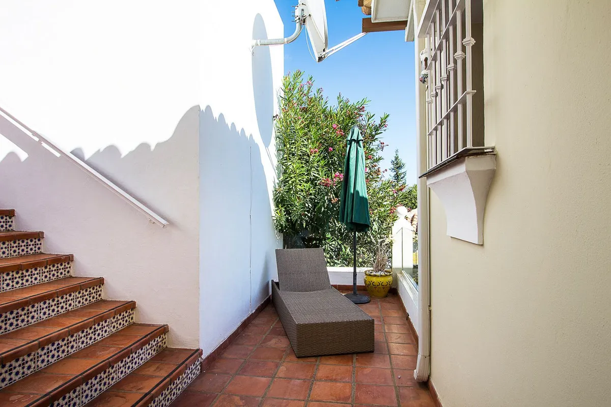 f6b4657a-43b5-43fb-b1f5-e6ab02002475