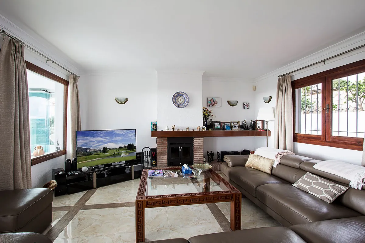 fda6ce68-68f6-4714-a219-df8cba5d9e18