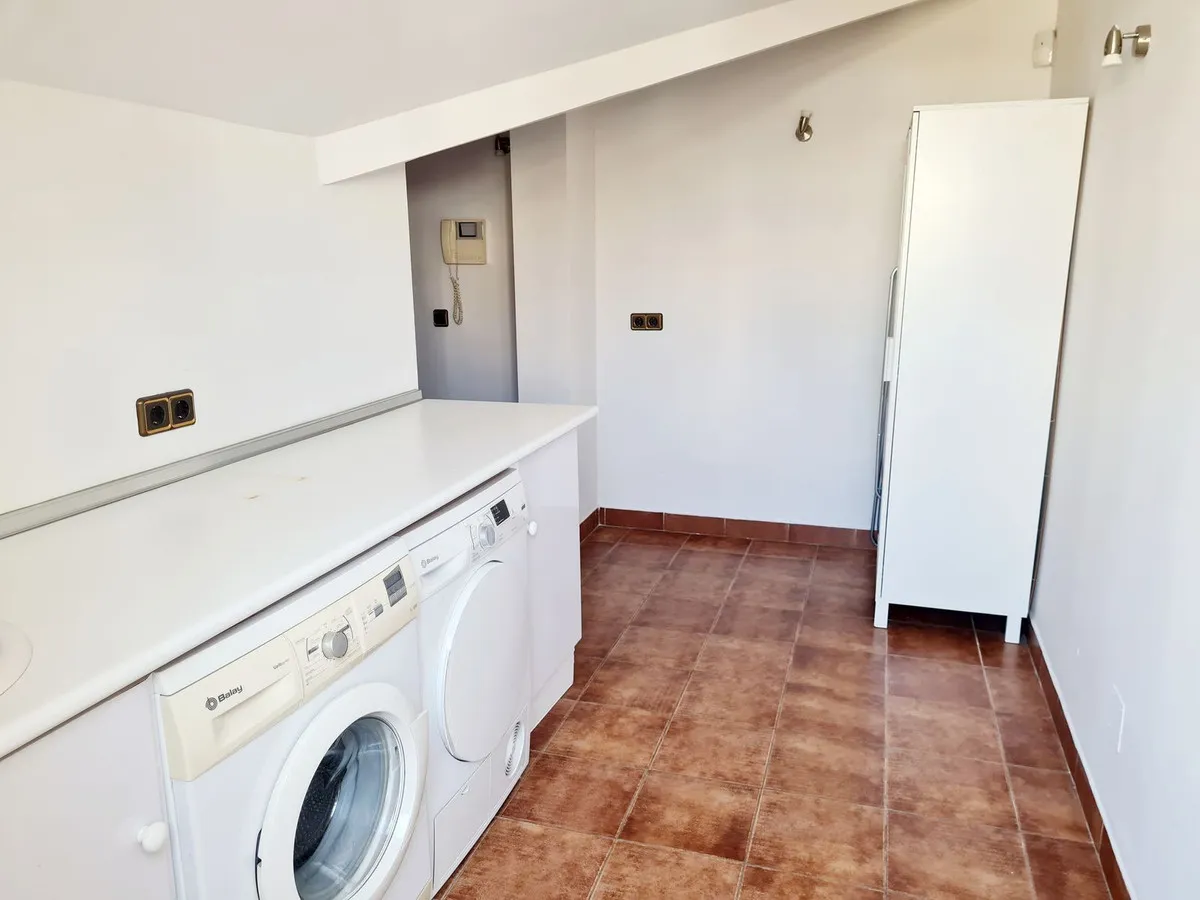 09dad19f-e7d3-46c2-a83b-6fb1b7d99ab2