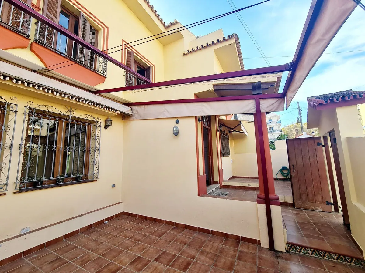 1b4af72b-3e7e-441d-bd7d-c2002b78f56e