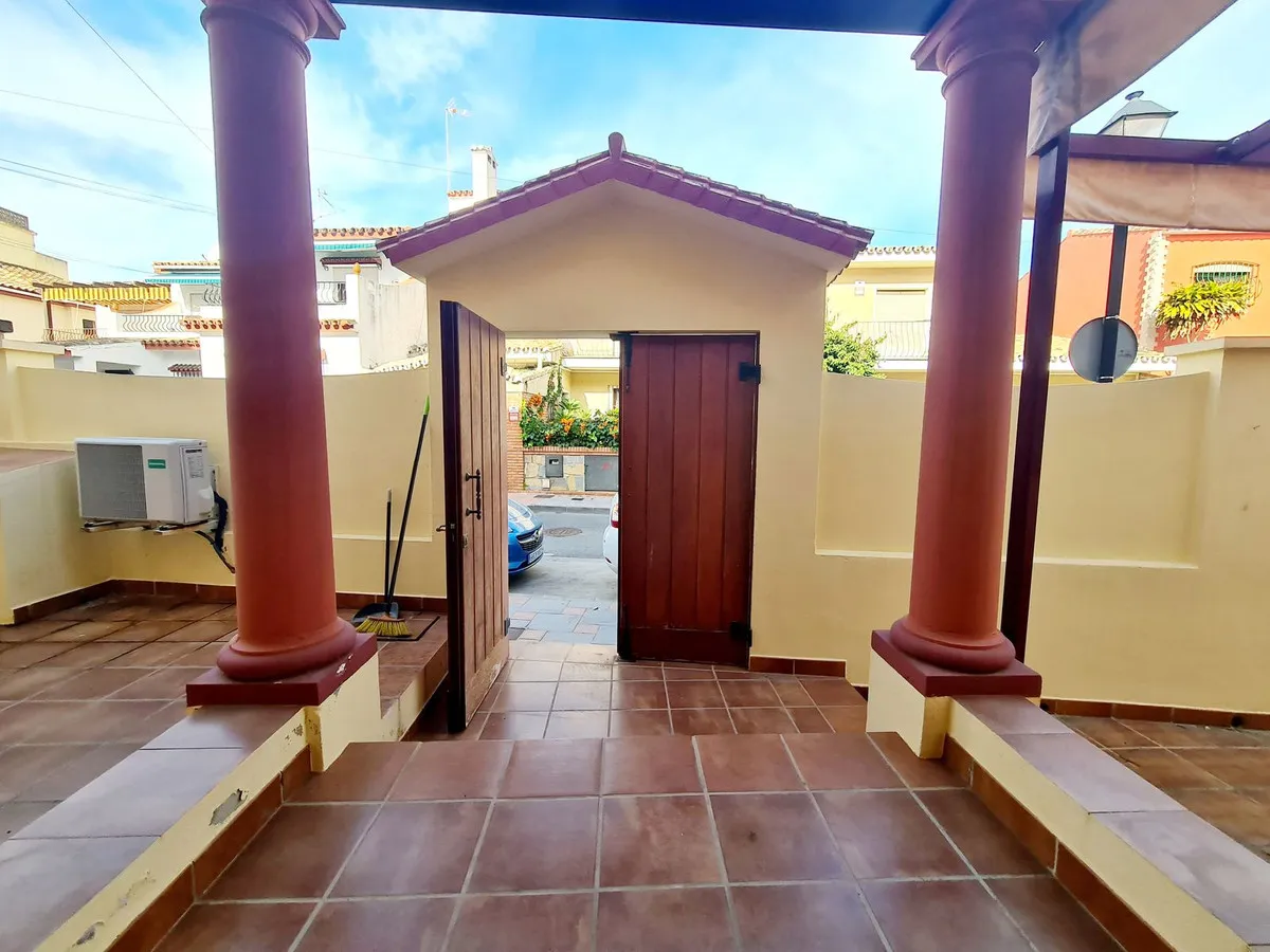 b22a9aad-23fa-4eeb-91d7-6908e5d081c6