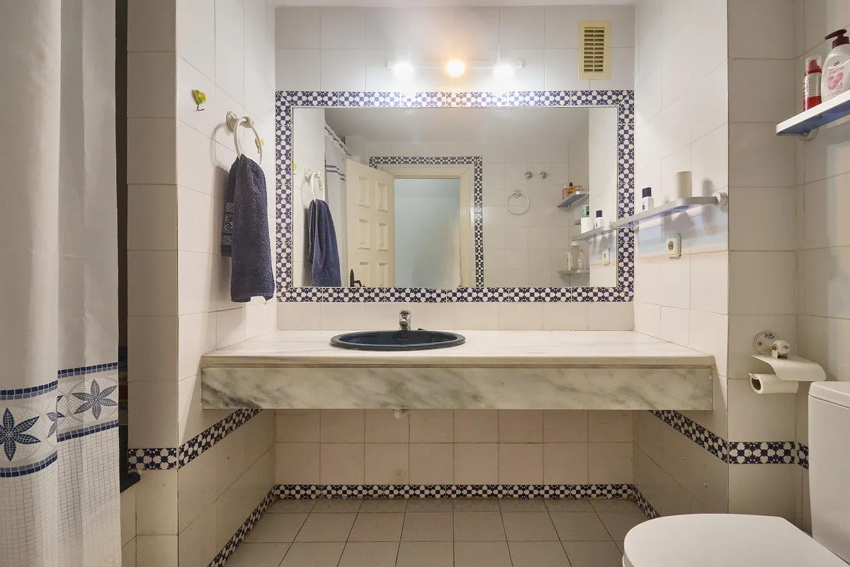 1f8efb8c-402b-48ba-a2a6-4f2b7241d4b7