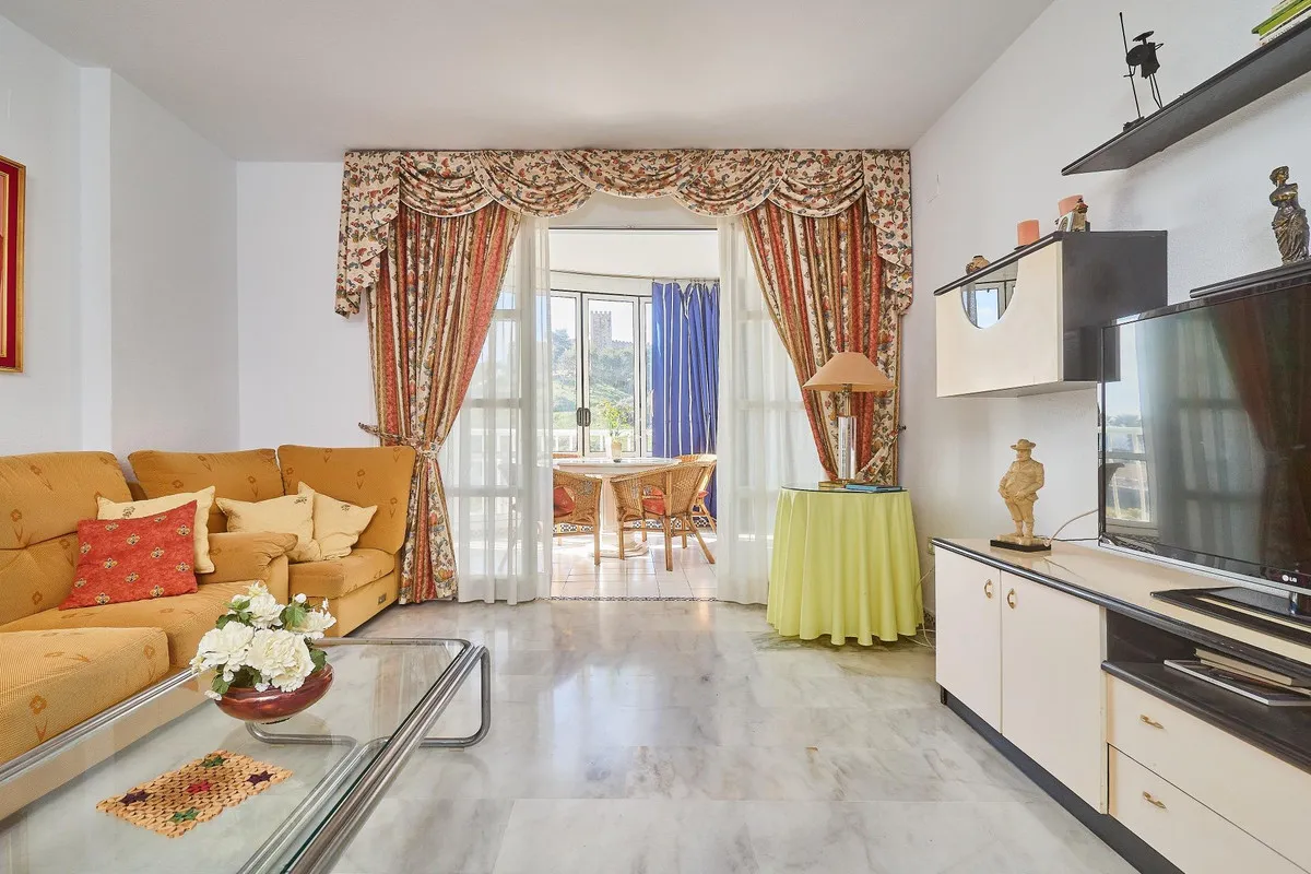 a55acf58-66b4-4bc6-be78-245fc4b579a4