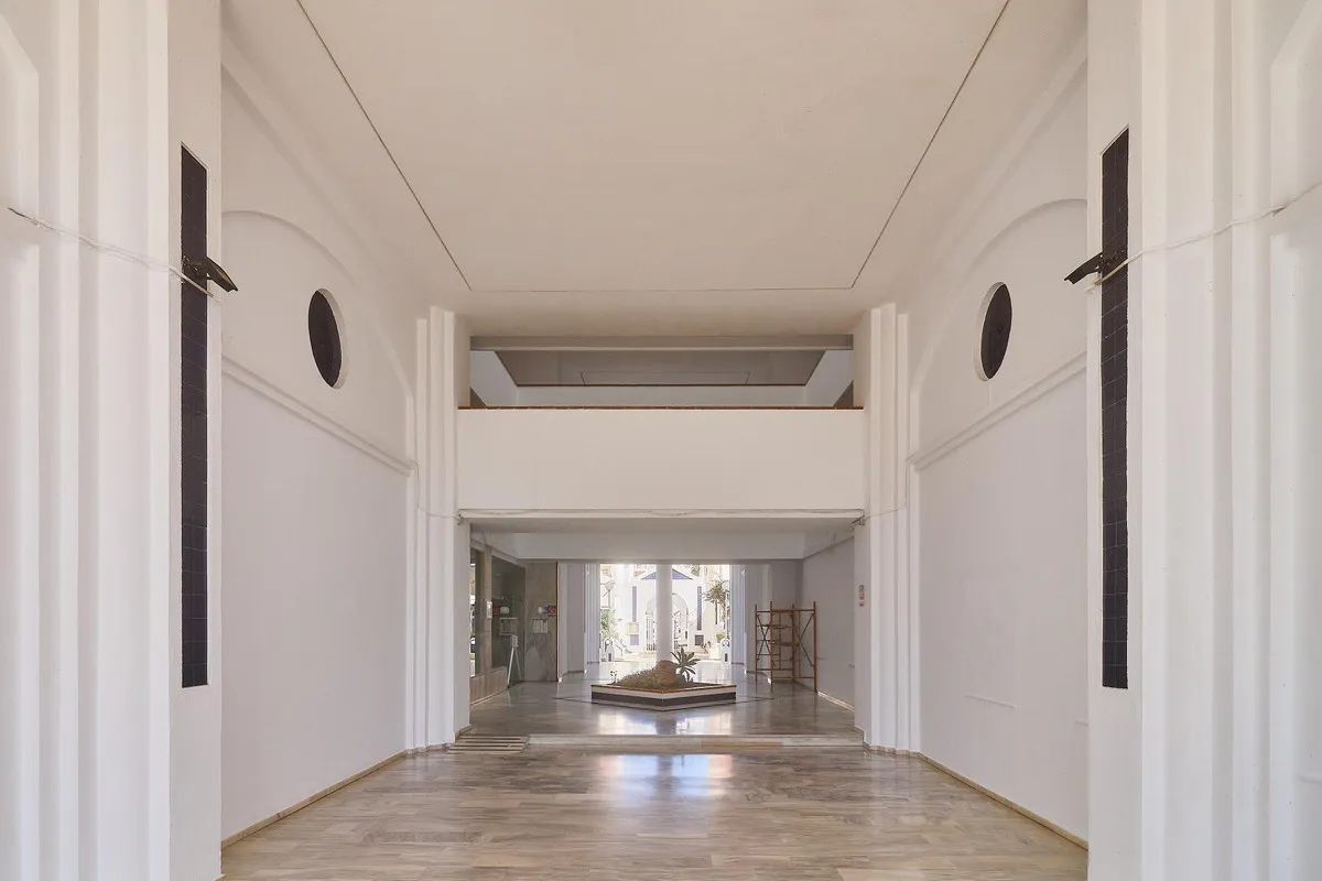 d945a1b0-bb76-452b-864c-b2047b03ec4c