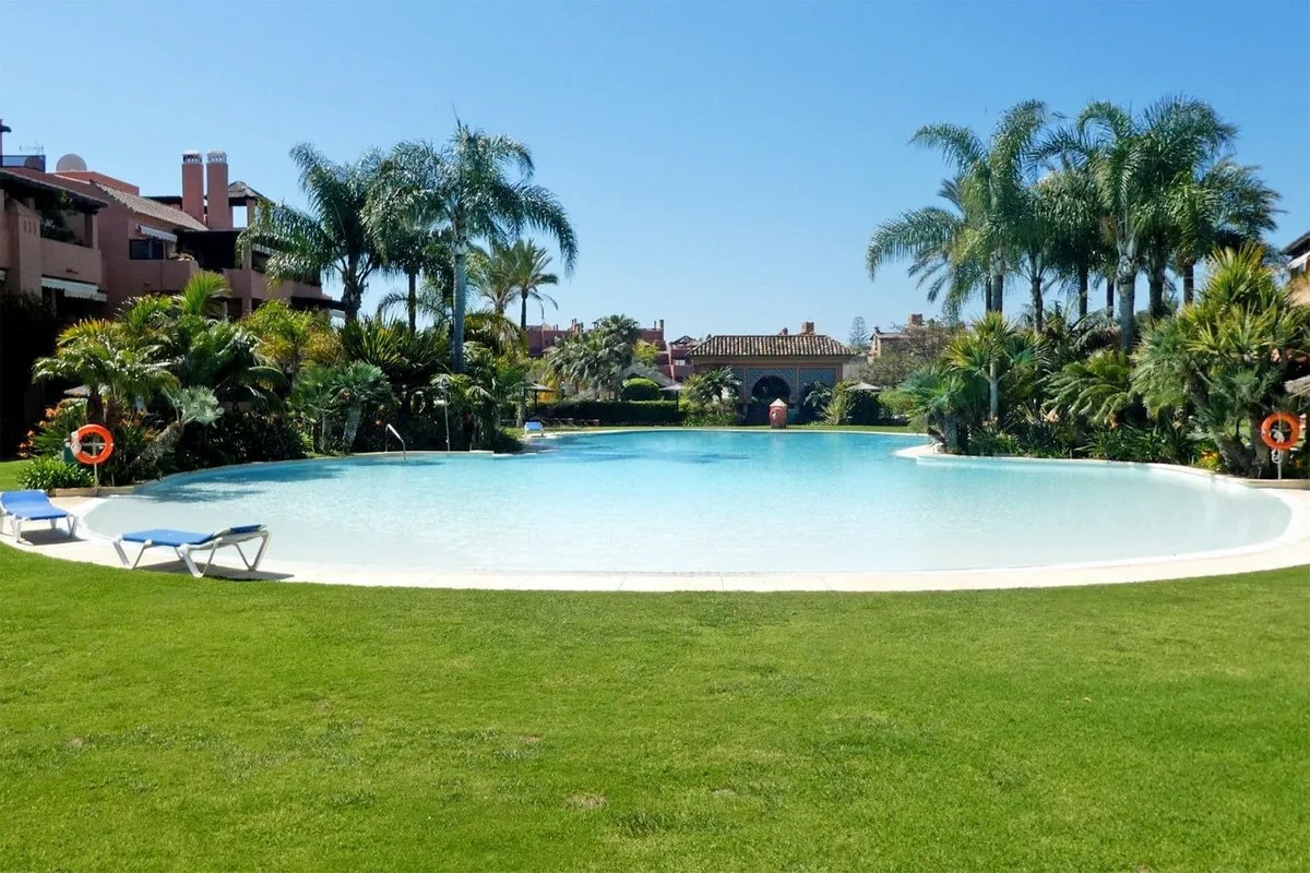 069325c3-c9d7-477f-9995-a77c5713158e