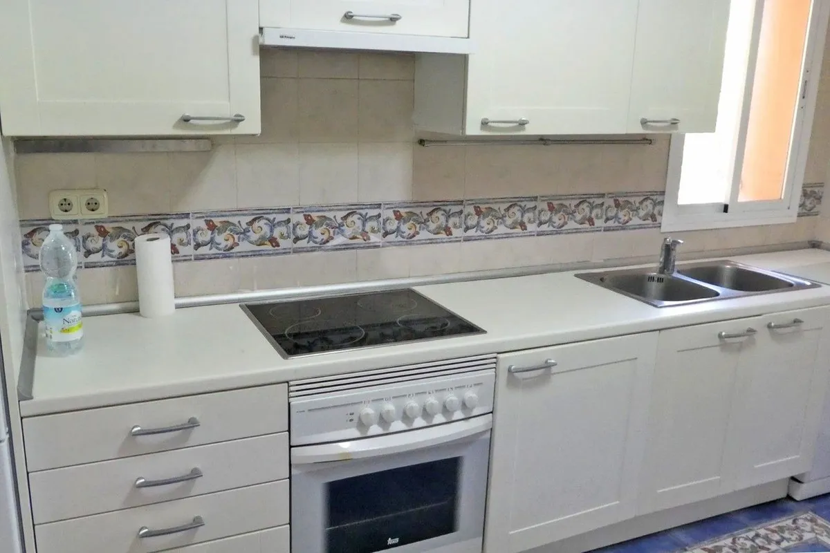 2ec3e949-b908-4c2c-acb4-c94273d66ccd