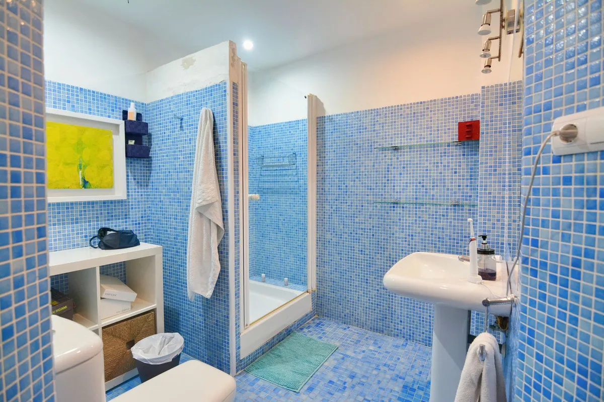 31d4aa0a-f184-4846-a349-5f9252b63921