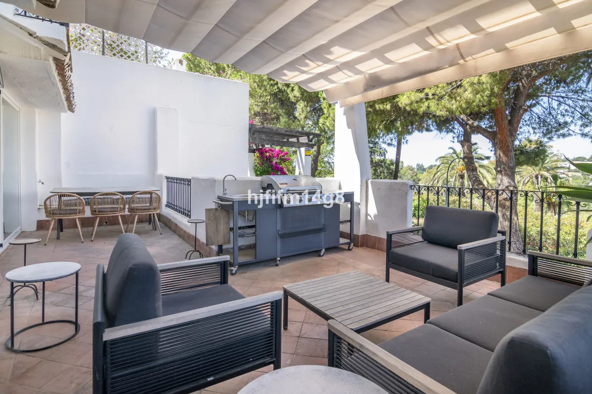 d1484b97-3b4b-4472-9a8b-e6f0b1ad34ff