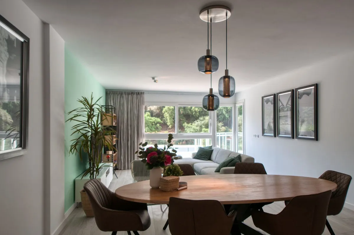 019728f0-da34-4cfc-a1f0-421f0cae3c02