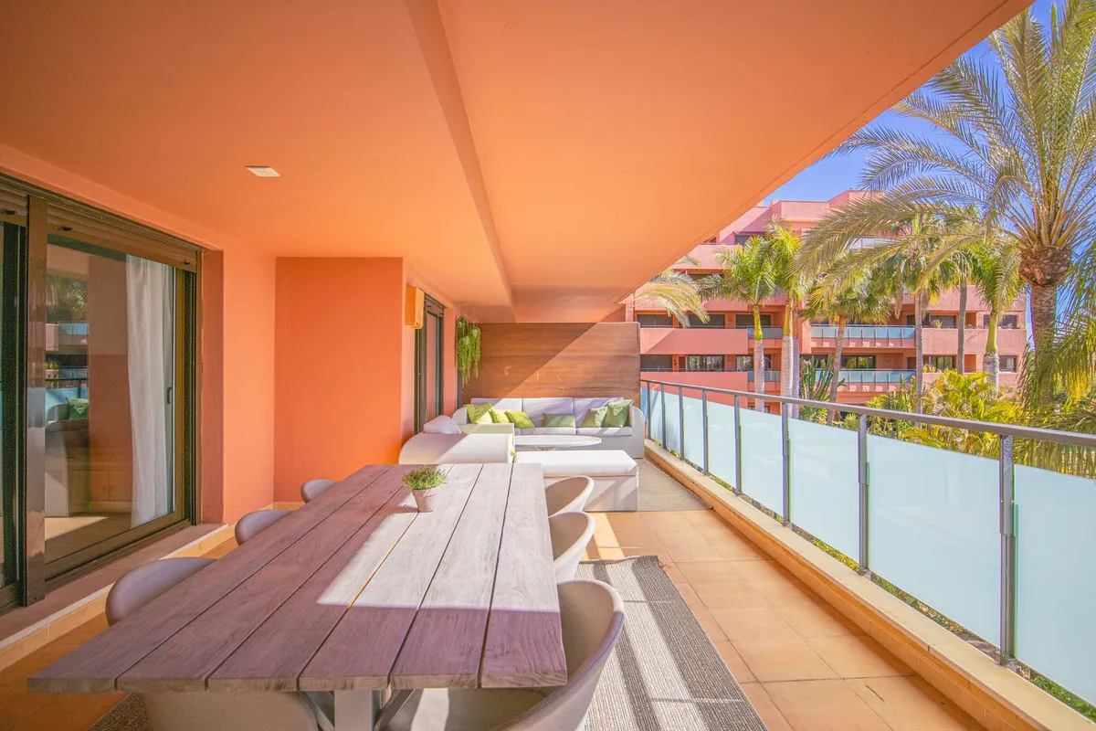 276187da-48e6-4b7d-9a8a-3ada743ad06e