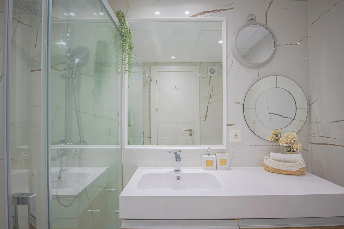 57a9ea30-21d2-488b-8be4-3042d1b77b36