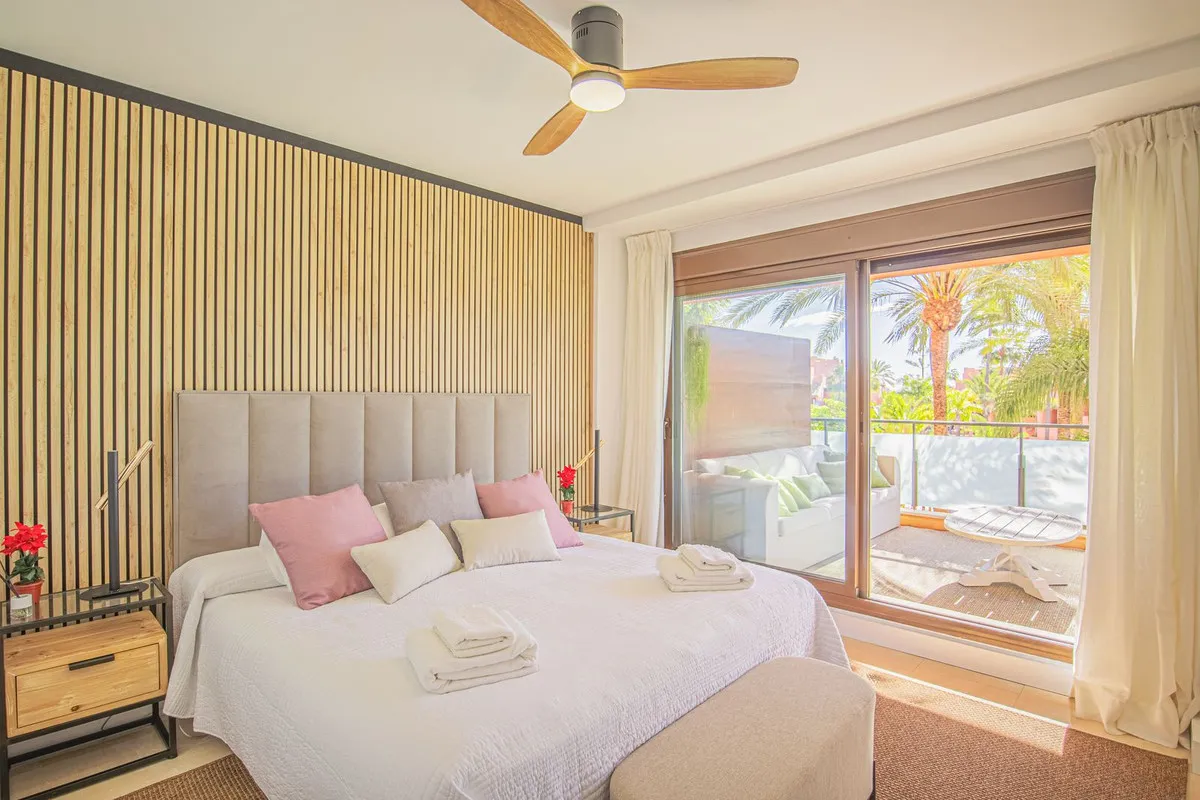 d95dbdb7-8cb0-4625-b443-f434343aee93