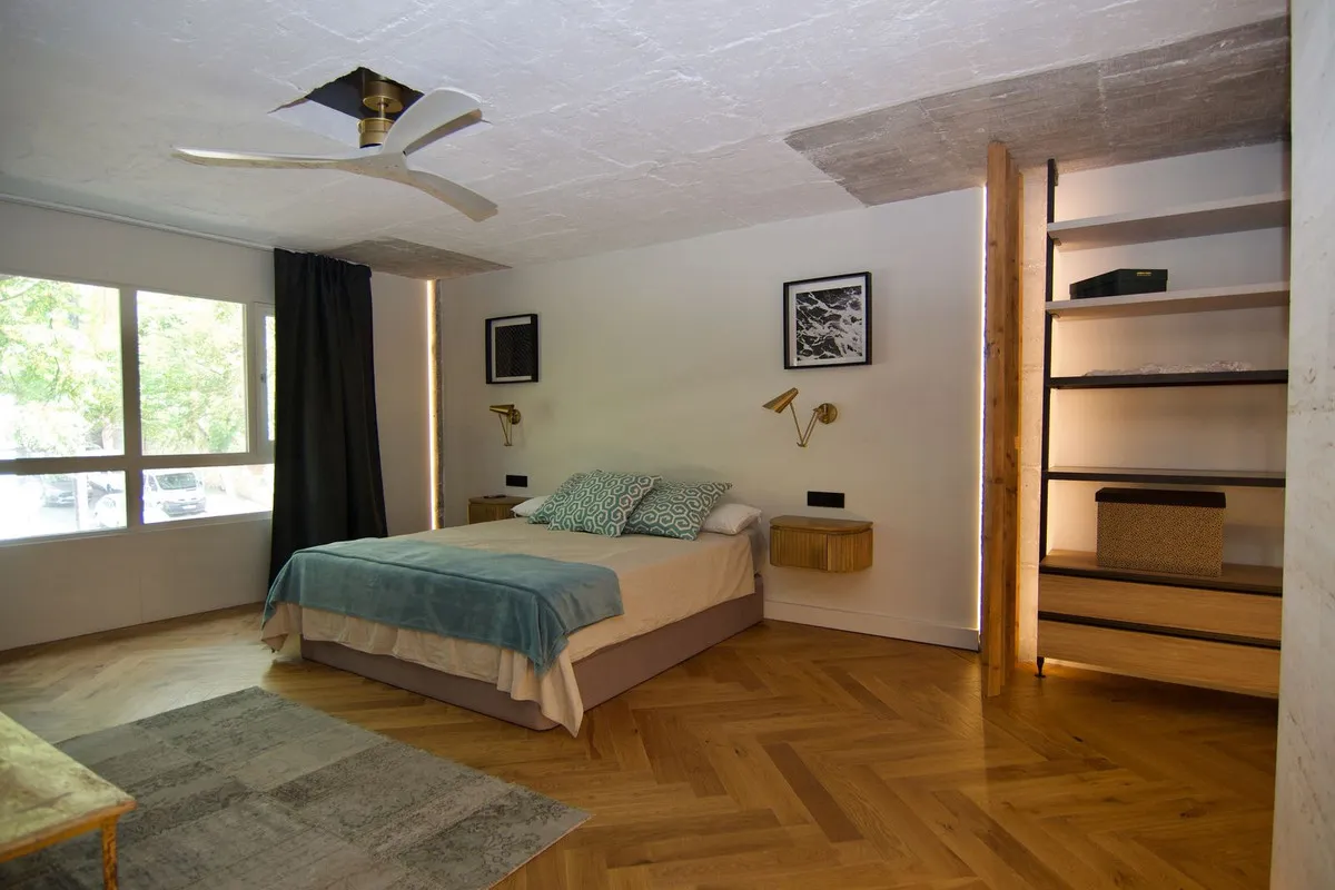 bf287732-f49c-43c6-a018-f48c066293c1