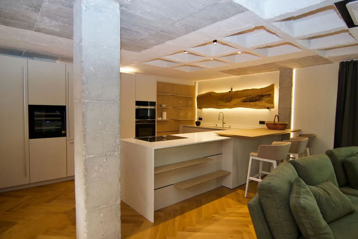 c4949029-2979-4e35-9546-9e8feb18e0c6